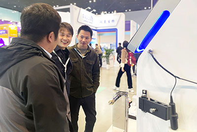 午夜视频在线免费观看團隊